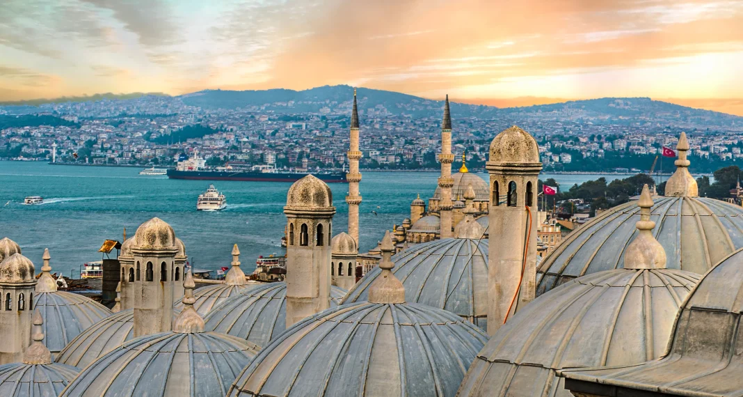 Istanbul Stopover Guide: 48 Hours of Art, Food & Luxury Istanbul Stopover Guide: 48 Hours of Art, Food & Luxury